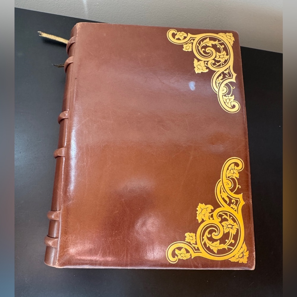 Paloma Picasso 📔 vintage book purse clutch bag
